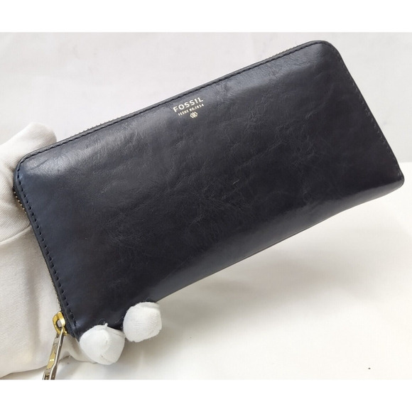 Fossil Black Smooth Leather Zip Around Credit Card Long Wallet - Picture 1 of 15